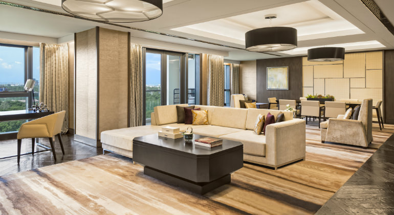 MHM Presidential Suite Main-big_mini