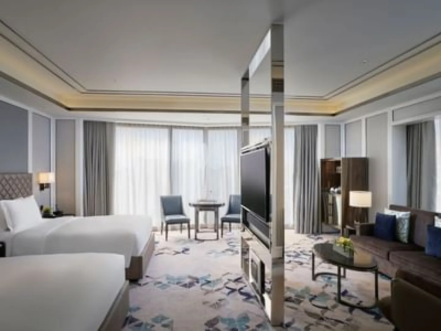 NWR Hotel Okura Premier Corner Room